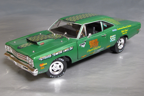 1969 plymouth roadrunner diecast model